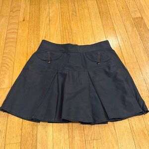 Freedom Trail skirt with built in shorts